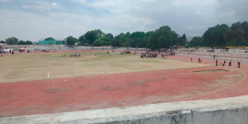 A patadas y manazos terminó un partido de fut en Texmelucan 