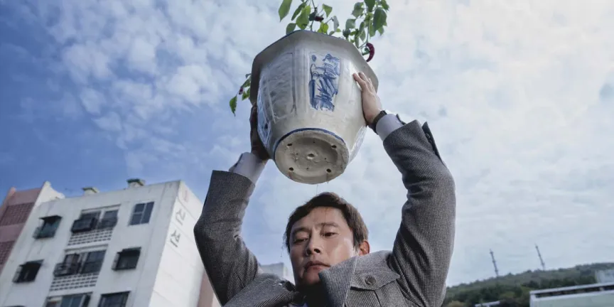 No te pierdas La Única Opción, la obra maestra de Park Chan-wook en streaming