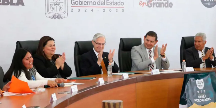 Docentes y trabajadores SEP estudiarán becados en la Udlap