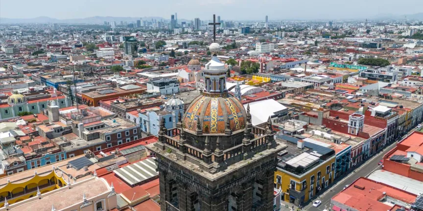 Puebla celebra 495 años de su fundación con premios al Mérito Ciudadano