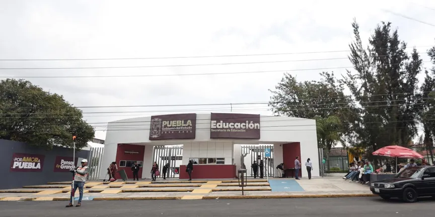 Puebla depura nómina educativa: detectan y recuperan más de 300 plazas irregulares