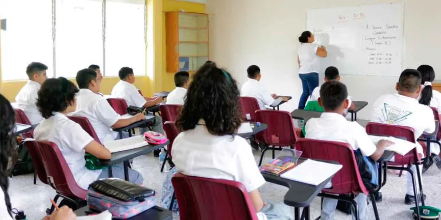 Fin de cursos anticipado agravará el rezago educativo arrastrado desde pandemia