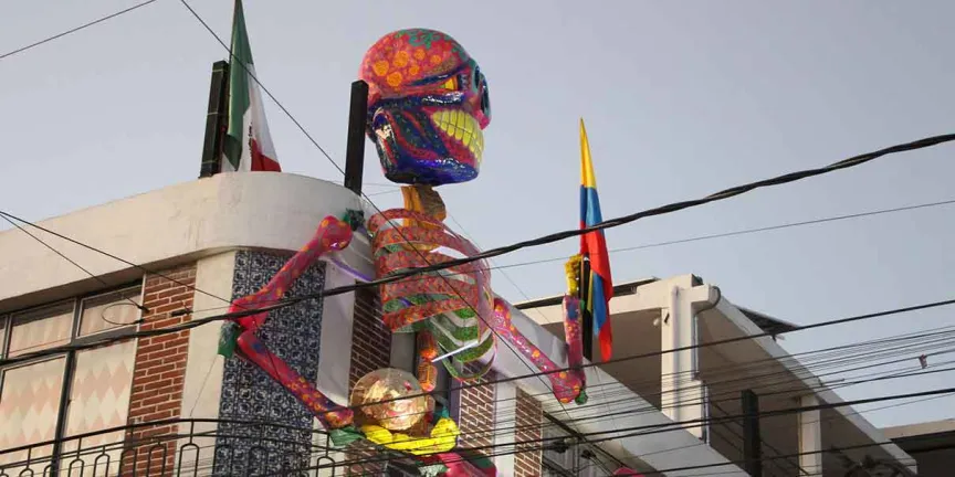 Catrina monumental de Atlixco llegará al AIFA para conquistar turistas del Mundial