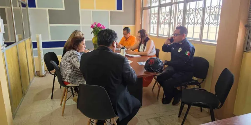 Amenaza provoca desalojo en Secundaria Técnica 45 de Coronango
