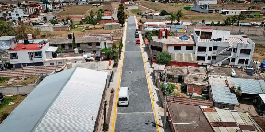 Entrega Omar Muñoz obra integral en San Lorenzo Almecatla