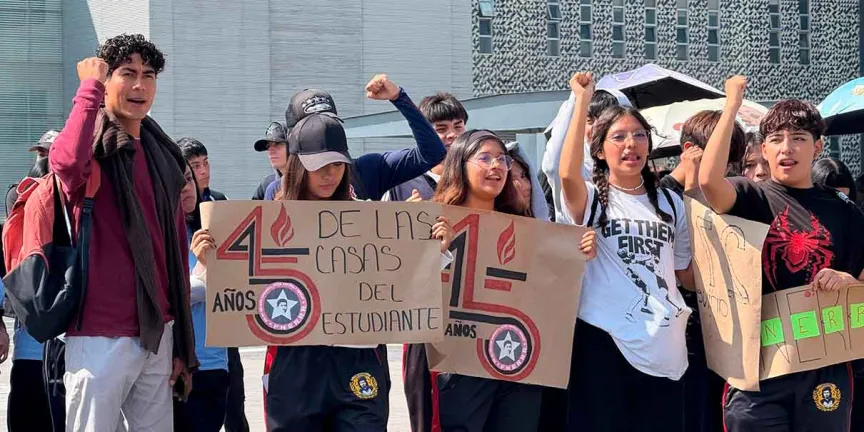 Estudiantes de FNERRR marcharán en Puebla por infraestructura y apoyo educativo