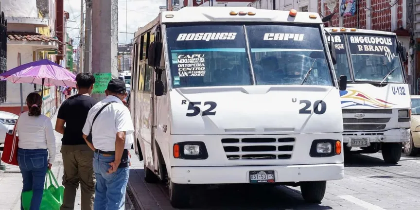 Movimiento Ciudadano plantea consulta para subir tarifa del transporte en Puebla