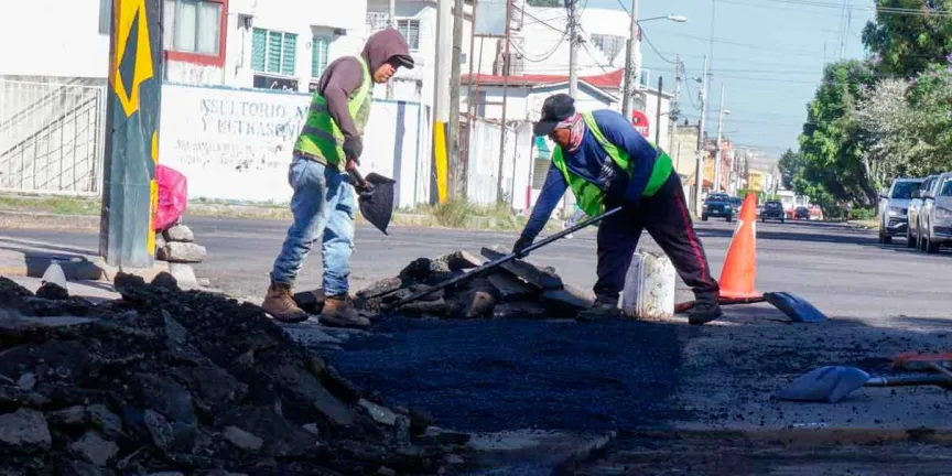 Pepe Chedraui continúa fortaleciendo el mantenimiento vial con "BacheAndo" Puebla