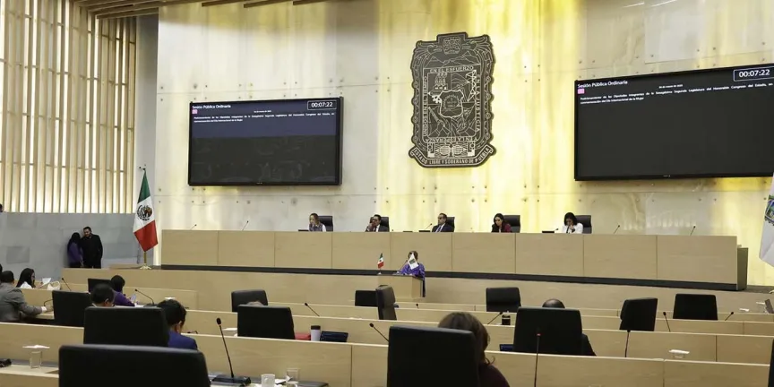 Congreso de Puebla fija postura por caso Acatlán: no hay proceso sin solicitud oficial