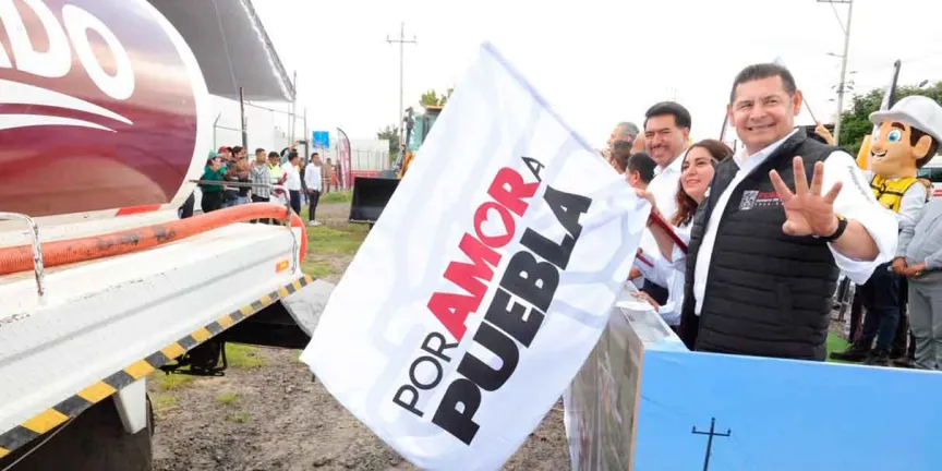 Detona conectividad carretera Gobierno Estatal en San José Chiapa