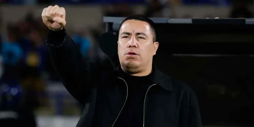 Efraín Juárez surge como alternativa a Rafael Márquez para dirigir a la Selección Mexicana rumbo al Mundial 2030