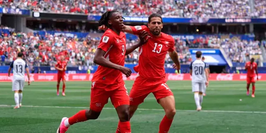 Suiza propina goleada a Bosnia y es líder de grupo por el momento