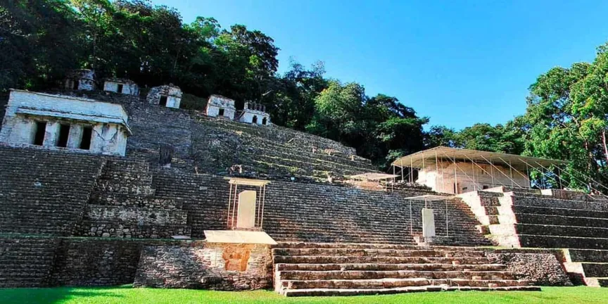 Zona Arqueológica de Bonampak: arte, historia y naturaleza en la selva de Chiapas