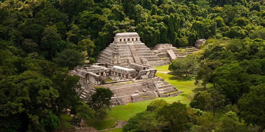 Zona Arqueológica de Palenque, Chiapas: la ciudad maya entre la selva que sigue revelando secretos