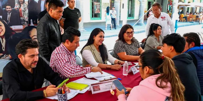 Gobierno de San Pedro Cholula fortalece atención con entrega de apoyos auditivos