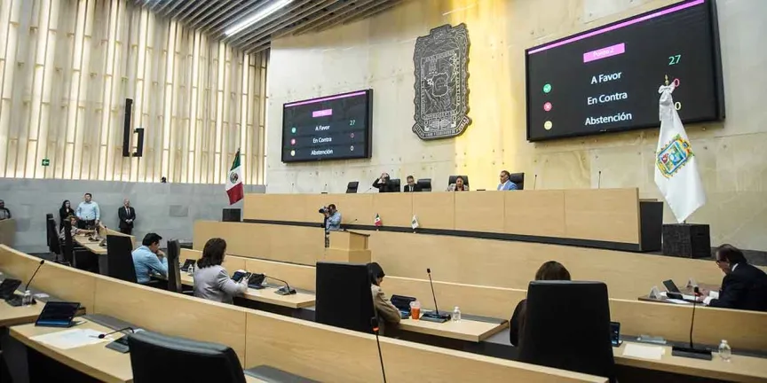 Reforma reduce regidores en Puebla; así cambiará la integración de los cabildos municipales