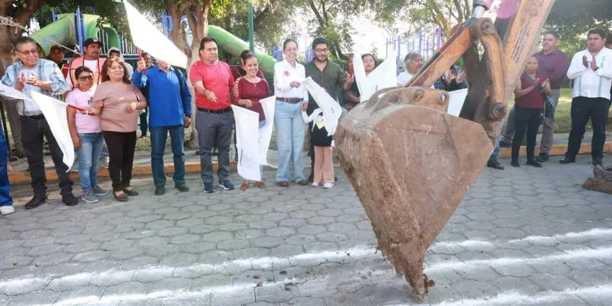 Ariadna Ayala mejora calidad de vida en Atlixco con obras sociales