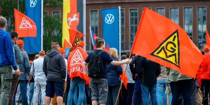 Volkswagen alista cierres de plantas y despidos masivos en Alemania