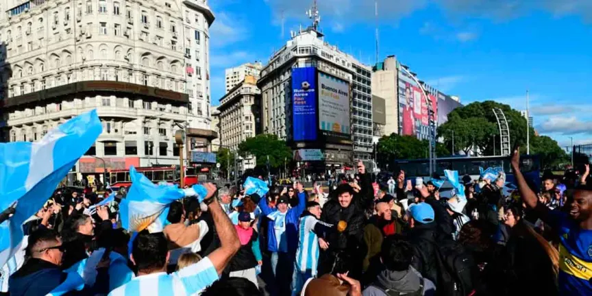 VIDEO. estejos en Argentina dejan al menos dos muertos y 12 detenidos