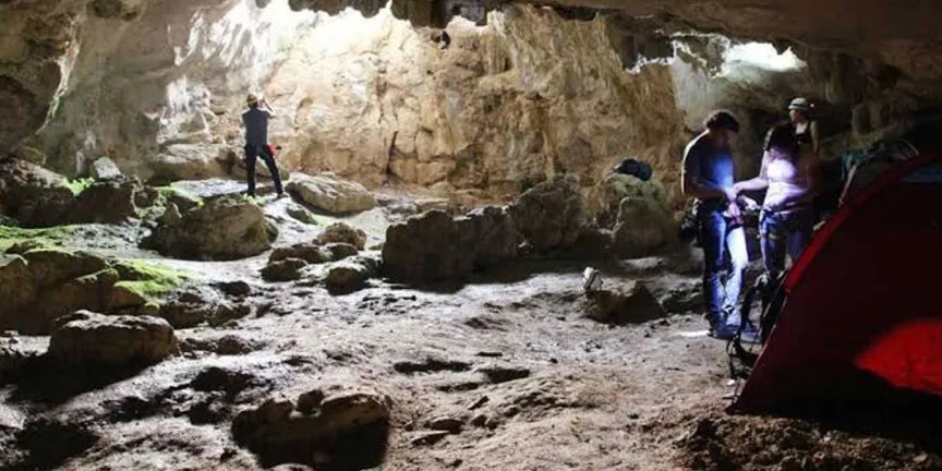 Familia quedó atrapada dentro de una gruta en Cuetzalan; hallan a dos con vida 