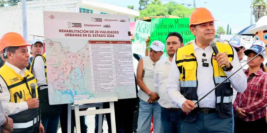 Puebla avanza con 13 trenes de pavimentación; Armenta prevé cerrar 2026 con 15 equipos