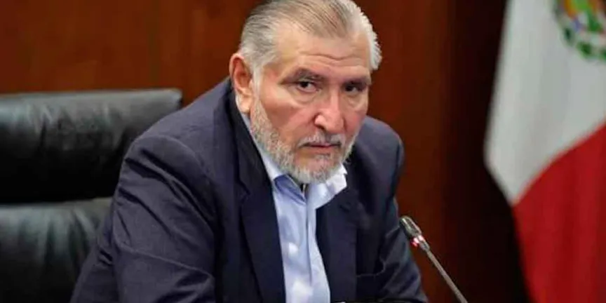 Remueven a funcionarios cercanos a Adán Augusto López en el Senado; inicia reestructuración administrativa