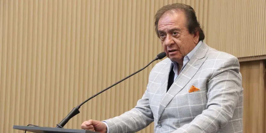 Renuncias en área jurídica legislativa del Congreso no tocan al secretario general