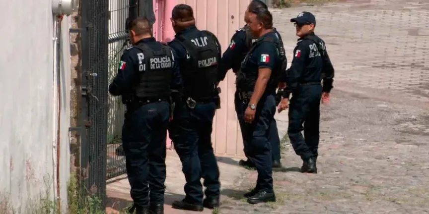 Robo millonario en casa de cambio de Puebla: delincuentes hacen boquete en el baño y escapan con casi un millón de pesos