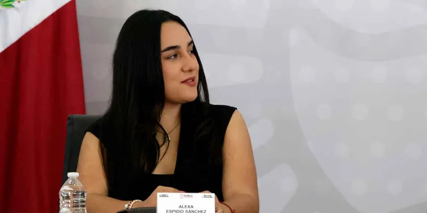 Alexa Espidio no ha hablado con Grace Palomares sobre suplencia en Puebla