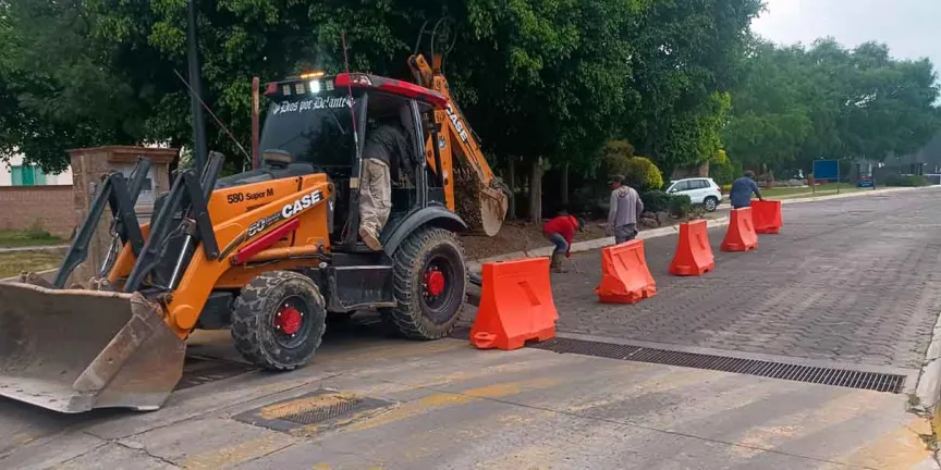 Anuncian reducción de agua en 11 colonias de Puebla por obras en Vía Atlixcáyotl