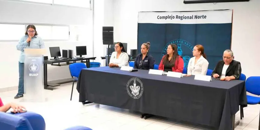 Capacitan a policías de Huauchinango para brindar atención con perspectiva de género