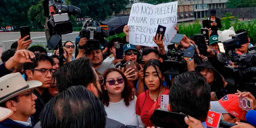 Crisis UNAM y su examen de control