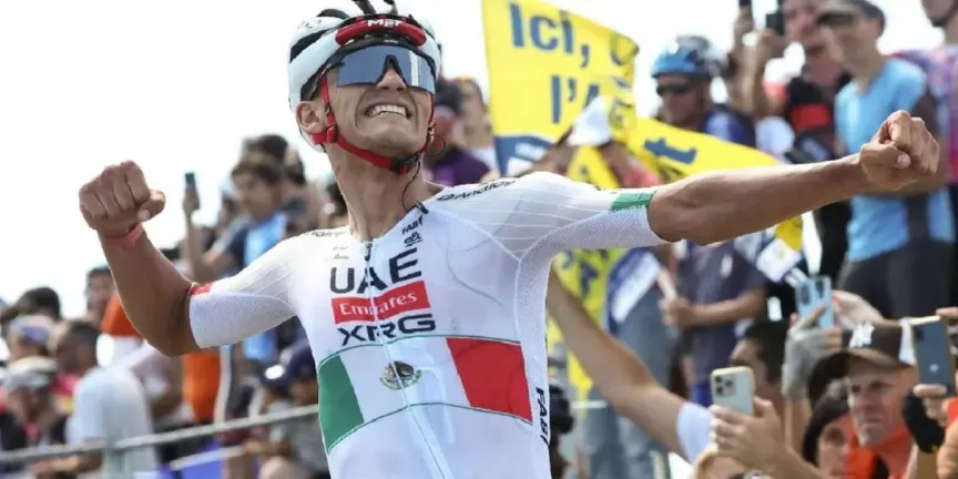 Isaac del Toro asegura su futuro con UAE Team Emirates hasta 2031