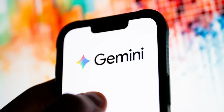 Adiós al logo en las imágenes de Gemini; Google habilita la opción pero mantiene la huella invisible