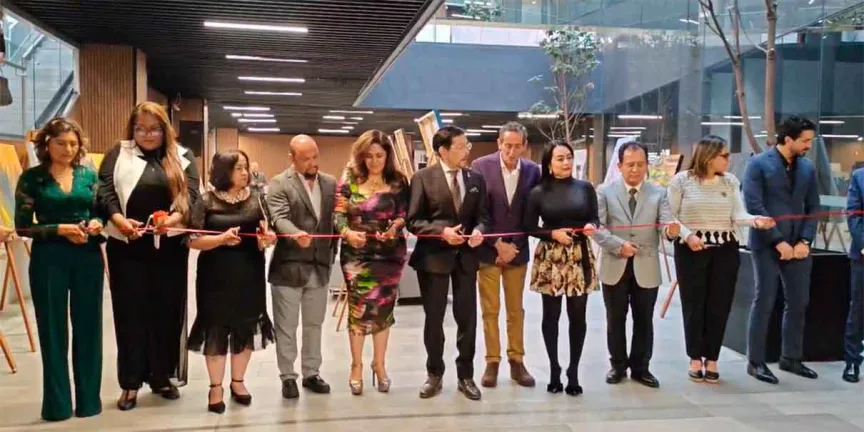 Pepillo Origel estrena faceta artística con exposición en Puebla