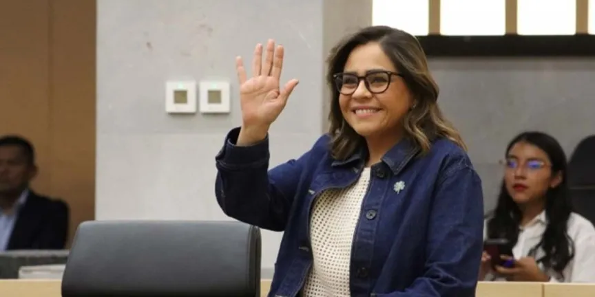 Diputada Guadalupe Vargas plantea medidas para proteger a menores en redes sociales