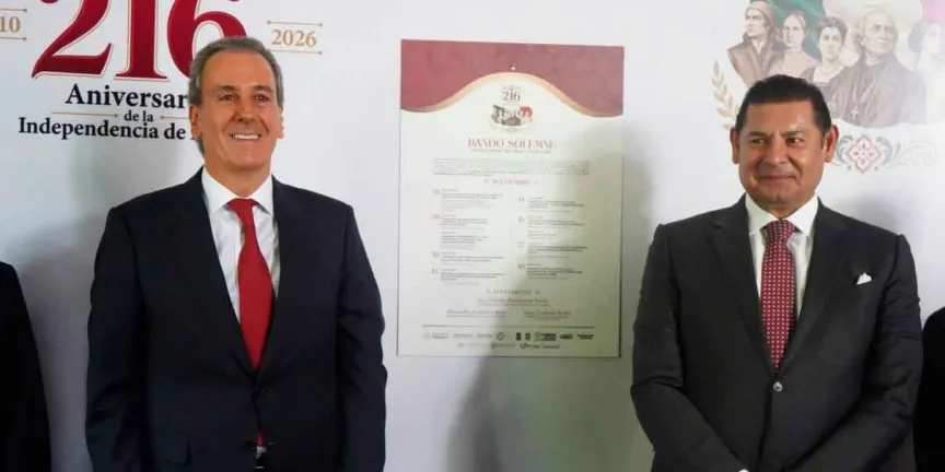 Armenta y Chedraui colocan Bando Solemne de Fiestas Patrias 2026