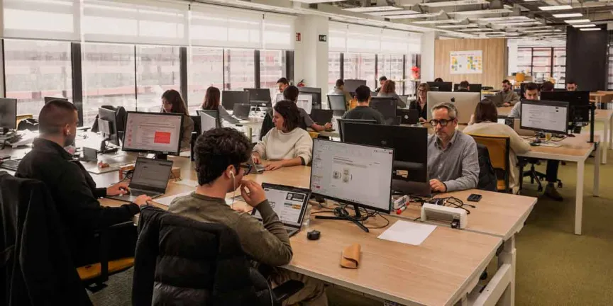 SAT va por empresas evasoras del ISR en 2027; 54 mil compañías no lo pagan