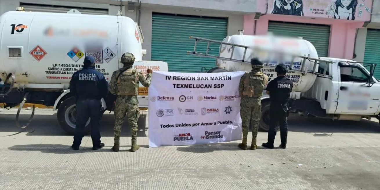 Aseguran dos pipas de gas LP ligadas al huachigas en Texmelucan